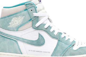 Foto do produto Tênis Air Jordan 1 Retro High OG Turbo Green