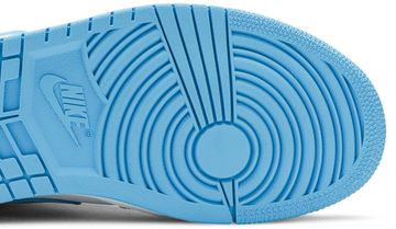 Foto do produto Tênis Air Jordan 1 Mid UNC