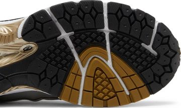 Foto do produto Tênis New Balance 1906R White Gold