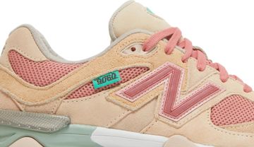 Foto do produto Tênis New Balance Joe Freshgoods x 9060 Penny Cookie Pink