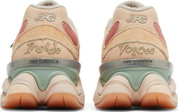 Foto do produto Tênis New Balance Joe Freshgoods x 9060 Penny Cookie Pink