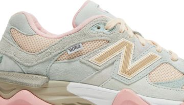 Foto do produto Tênis New Balance Joe Freshgoods x 9060 Baby Shower Blue