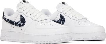 Foto do produto Tênis Nike Air Force 1 '07 Essentials Black Paisley
