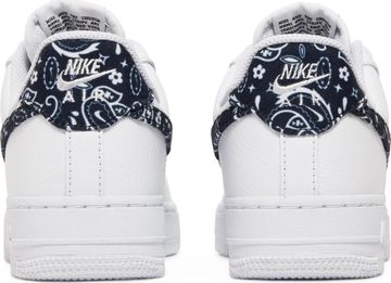 Foto do produto Tênis Nike Air Force 1 '07 Essentials Black Paisley