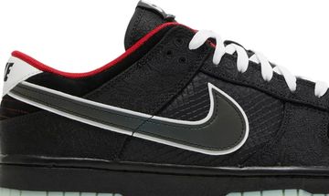 Foto do produto Tênis Nike League of Legends x Dunk Low