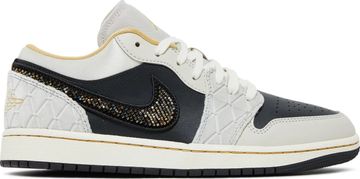 Foto do produto Tênis Air Jordan 1 Low Beaded Swoosh