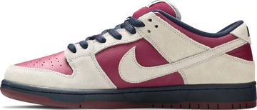 Foto do produto Tênis Nike Dunk Low SB True Berry