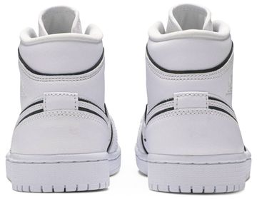 Foto do produto Tênis Air Jordan 1 Mid SE Iridescent Trim