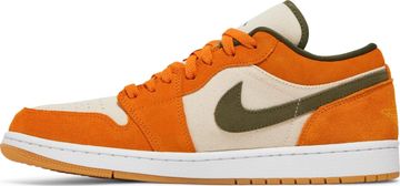 Foto do produto Tênis Air Jordan 1 Low SE Light Curry