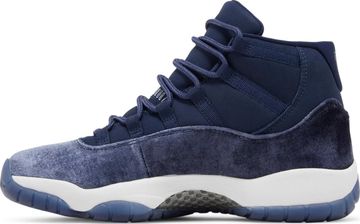 Foto do produto Tênis Air Jordan 11 Retro Midnight Navy Velvet
