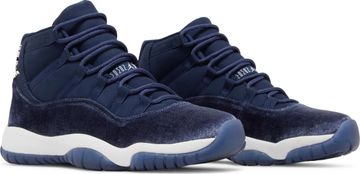 Foto do produto Tênis Air Jordan 11 Retro Midnight Navy Velvet