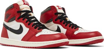 Foto do produto Tênis Air Jordan 1 Retro High OG Chicago Lost & Found