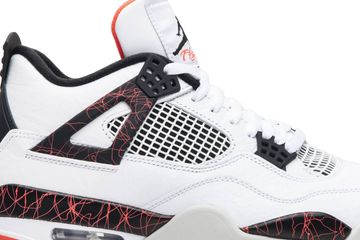 Foto do produto Tênis Air Jordan 4 Retro Pale Citron