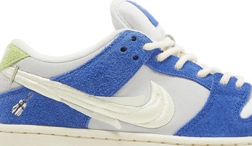 Foto do produto Tênis Nike Fly Streetwear x Dunk Low Pro SB Gardenia