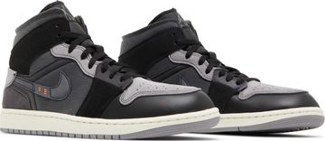 Foto do produto Tênis Air Jordan 1 Mid SE Craft Inside Out - Black