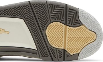 Foto do produto Tênis Air Jordan 4 Retro SE Craft