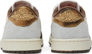 Foto do produto Tênis Air Jordan 1 Retro Low OG Year of the Rabbit