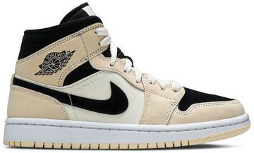 Foto do produto Tênis Air Jordan 1 Mid Barely Orange