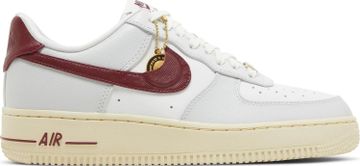 Foto do produto Tênis Nike Air Force 1 '07 SE Sisterhood - Team Red
