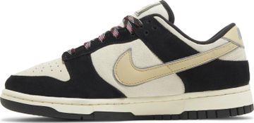 Foto do produto Tênis Nike Dunk Low LX Black Suede
