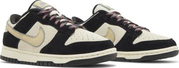 Foto do produto Tênis Nike Dunk Low LX Black Suede