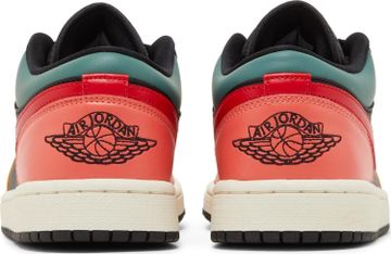 Foto do produto Tênis Air Jordan 1 Low SE Black Multi-Color