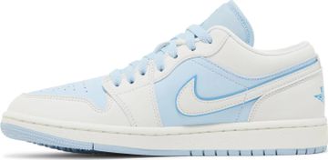 Foto do produto Tênis Air Jordan 1 Low SE Reverse Ice Blue