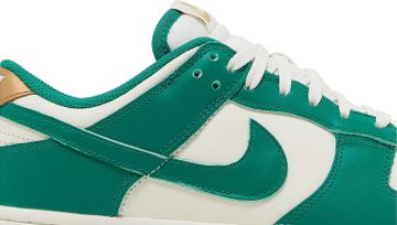 Foto do produto Tênis Nike Dunk Low Malachite Metallic Gold