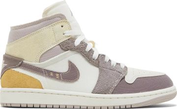Foto do produto Tênis Air Jordan 1 Mid SE Craft Inside Out - Taupe Haze