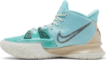 Foto do produto Tênis Nike Kyrie 7 EP Copa