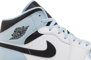 Foto do produto Tênis  Air Jordan 1 Mid SE White Ice Blue