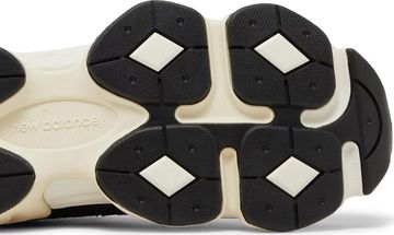 Foto do produto Tênis New Balance 9060 Black White