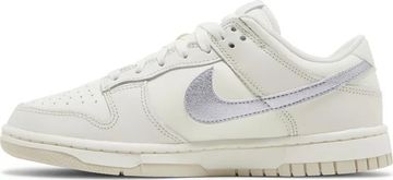 Foto do produto Tênis Nike Dunk Low Sail Oxygen Purple