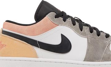 Foto do produto Tênis Air Jordan 1 Low Flight Club