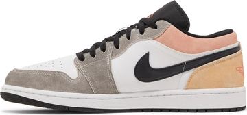 Foto do produto Tênis Air Jordan 1 Low Flight Club