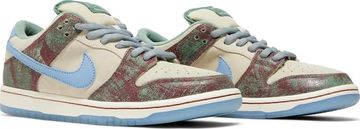 Foto do produto Tênis Nike Crenshaw Skate Club x Dunk Low SB