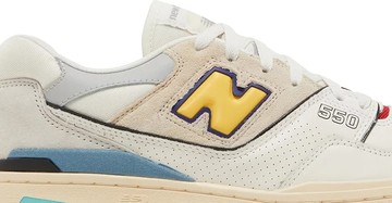 Foto do produto Tênis New Balance 550 White Surf