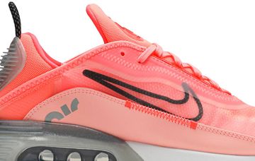 Foto do produto Tênis Nike Air Max 2090 Bleached Coral