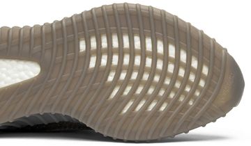 Foto do produto Tênis Adidas Yeezy Boost 350 V2 Beluga