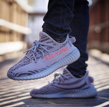 Foto do produto Tênis Adidas Yeezy Boost 350 V2 Beluga 2.0