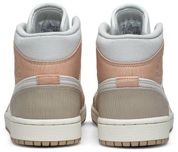 Foto do produto Tênis Air Jordan 1 Mid Milan