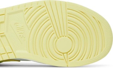 Foto do produto Tênis Air Jordan 1 Low Lemonade