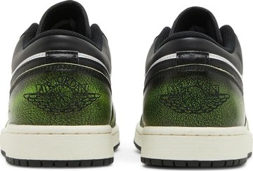 Foto do produto Tênis Air Jordan 1 Low SE Wear-Away - Electric Green