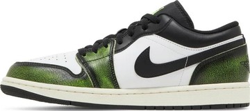 Foto do produto Tênis Air Jordan 1 Low SE Wear-Away - Electric Green