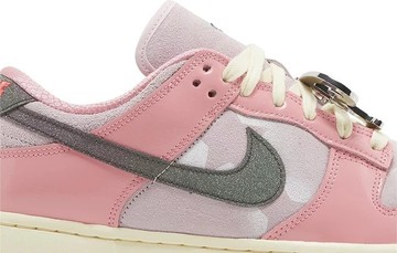 Foto do produto Tênis Nike Dunk Low LX Barbie