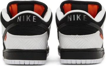 Foto do produto Tênis Nike TIGHTBOOTH x Dunk Low SB