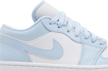 Foto do produto Tênis Air Jordan 1 Low Ice Blue