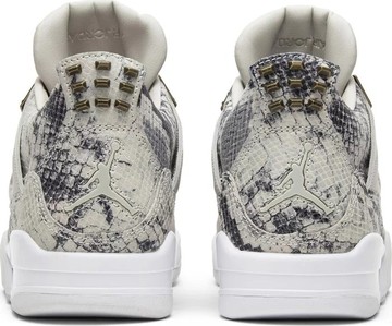 Foto do produto Tênis Air Jordan Retro Premium Snakeskin