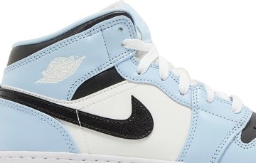 Foto do produto Tênis Air Jordan 1 Mid Ice Blue