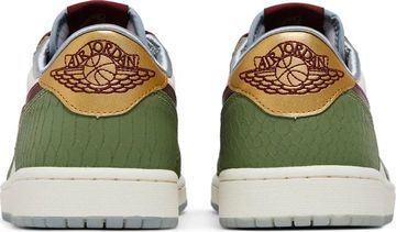 Foto do produto Tênis Air Jordan 1 Retro Low OG Year of the Dragon